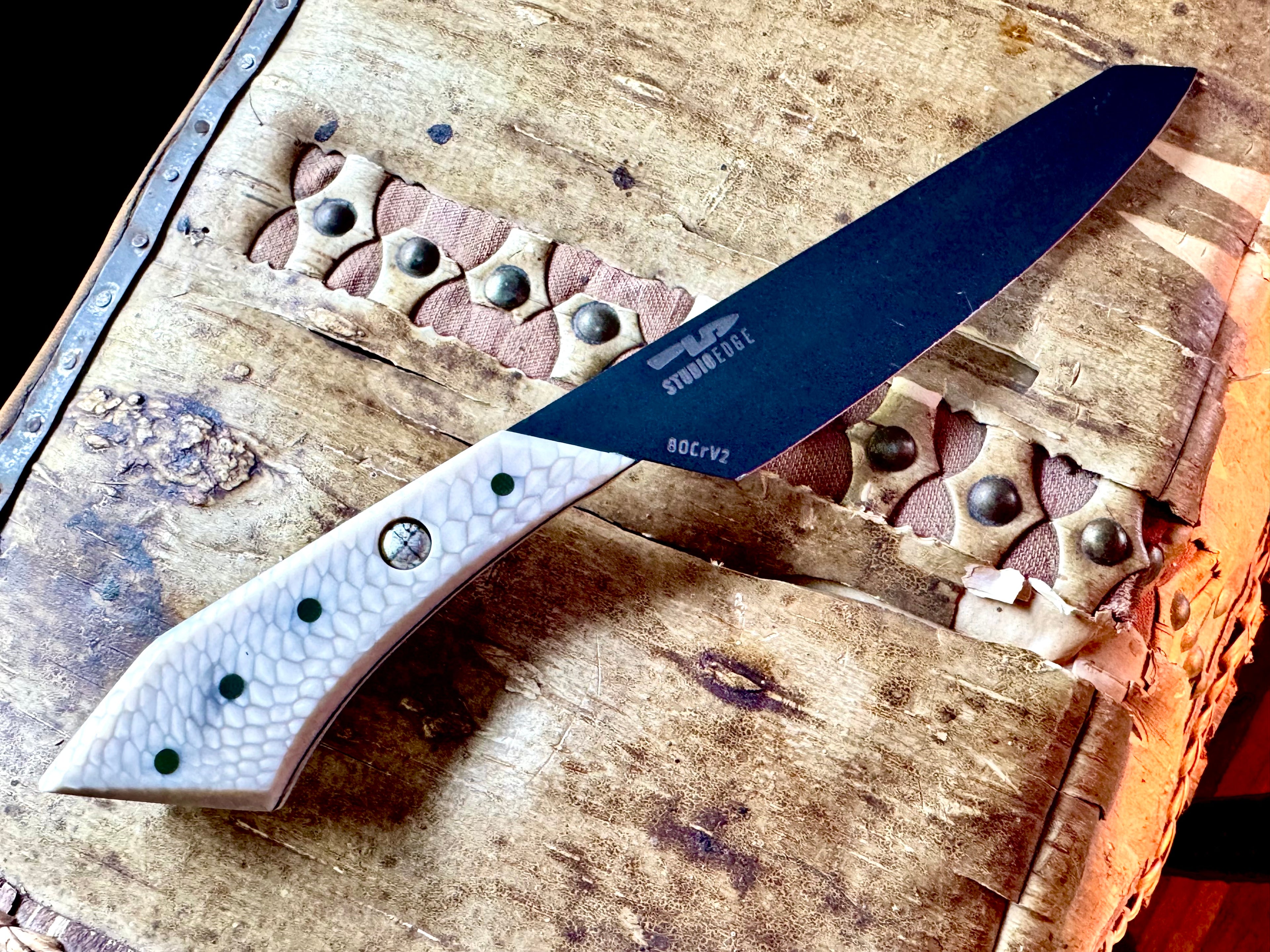 Puebla Pearl - Chef Knife with Cerakote ceramic finish