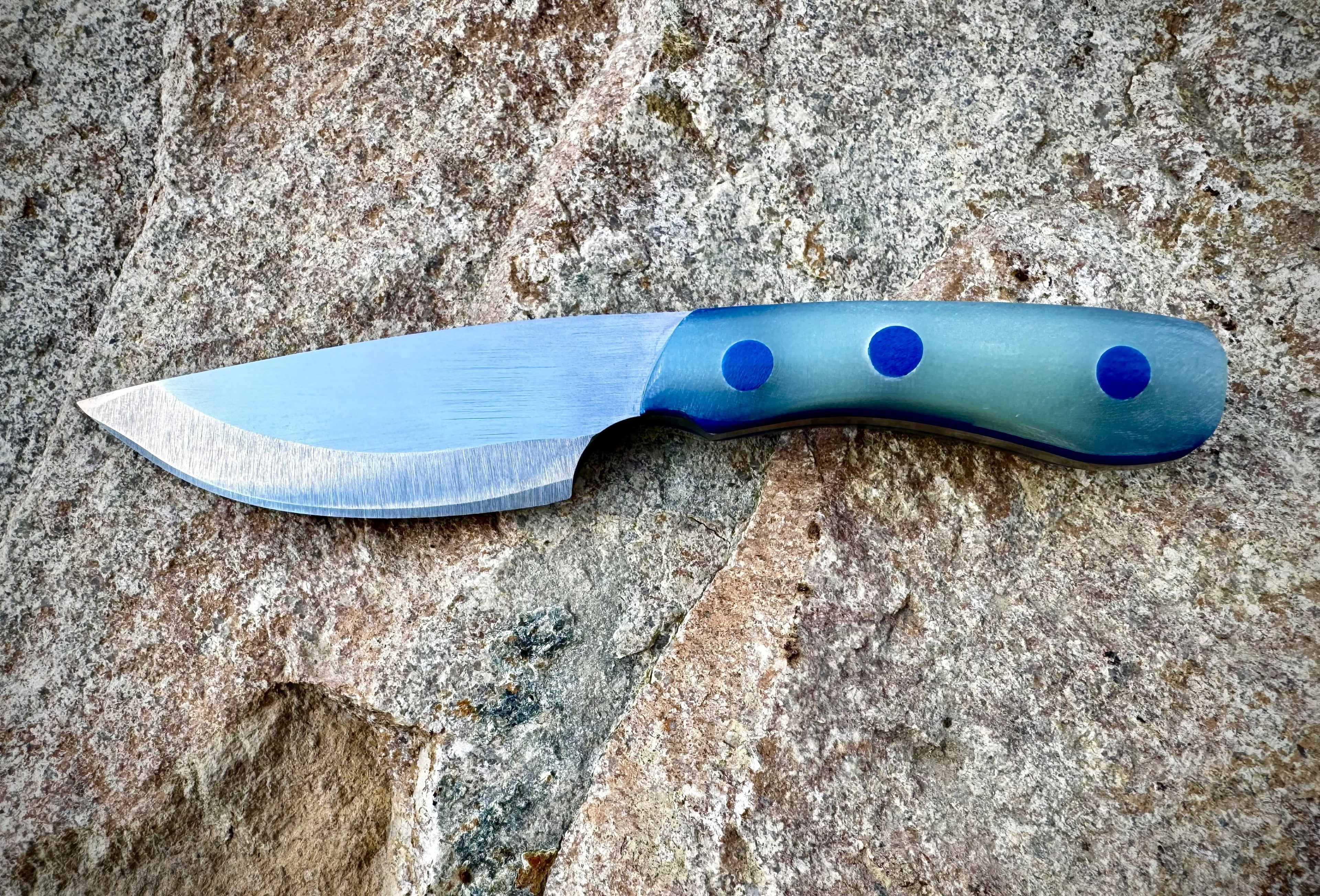 Skinner 6" EDC daily carry for discerning guys & girls
